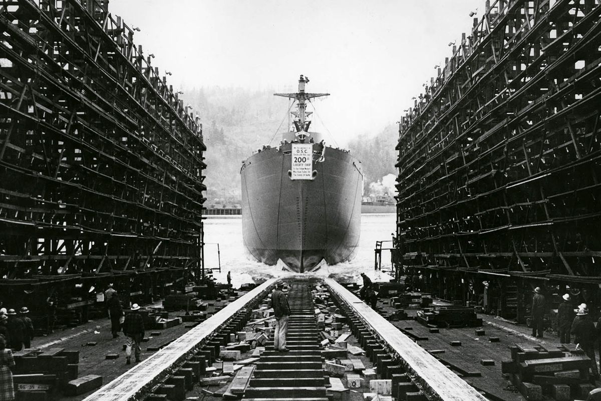 Declining U.S. Maritime Power: A Strategic Imperative for Revival