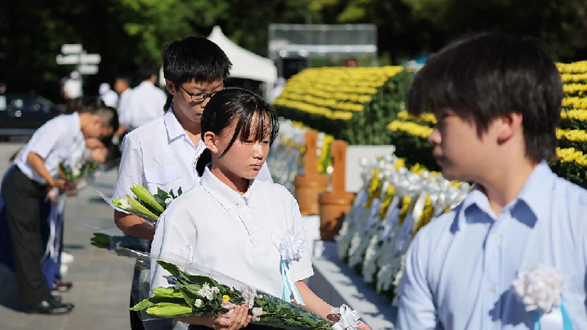 Japan's Nuclear Principles Under Fire