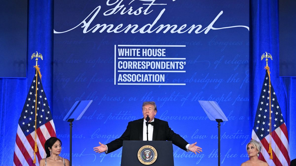 US Political Resilience Tested: Trump Returns to WHCA Dinner Amidst Security Concerns