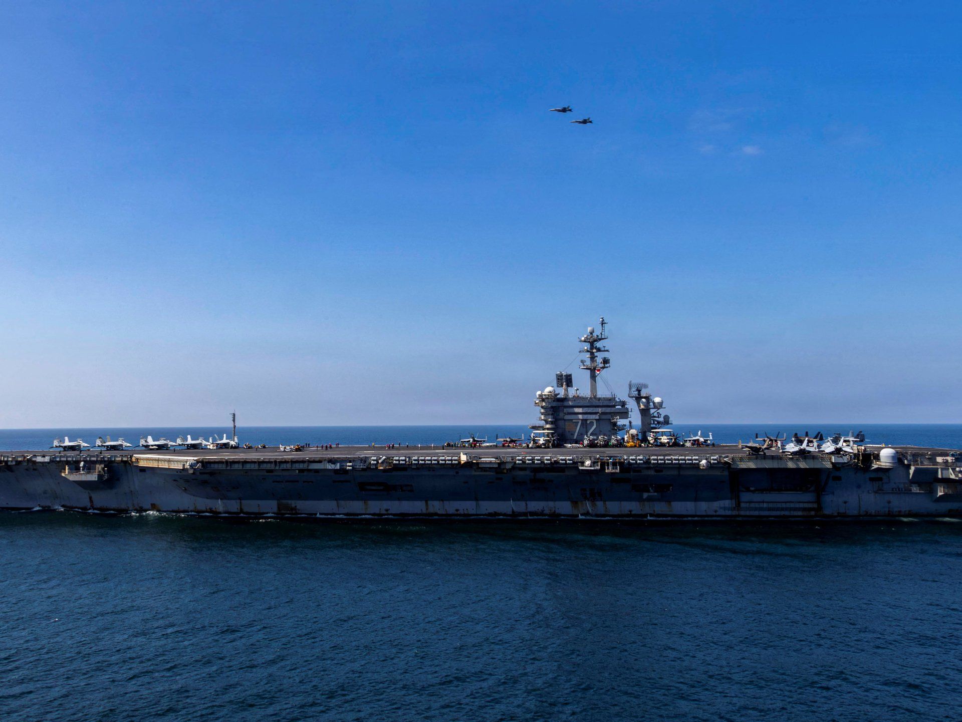 The Endless Watch: US Sailors on the Brink as Iran Holds the Strait