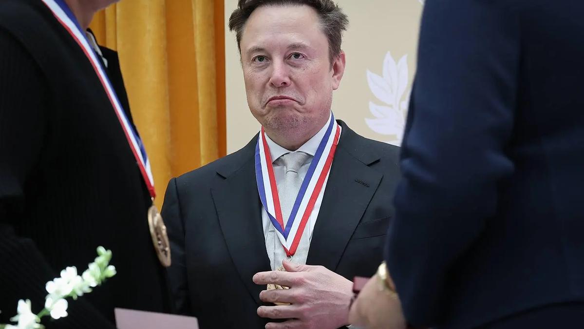When a Billionaire’s Satellite Gets Caught Between War and a Monopoly