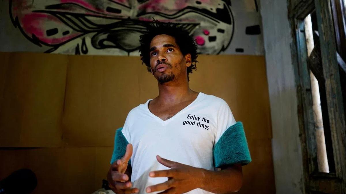 Cuban Dissident Artist's Exile: A Shift in the Island's Human Rights Landscape