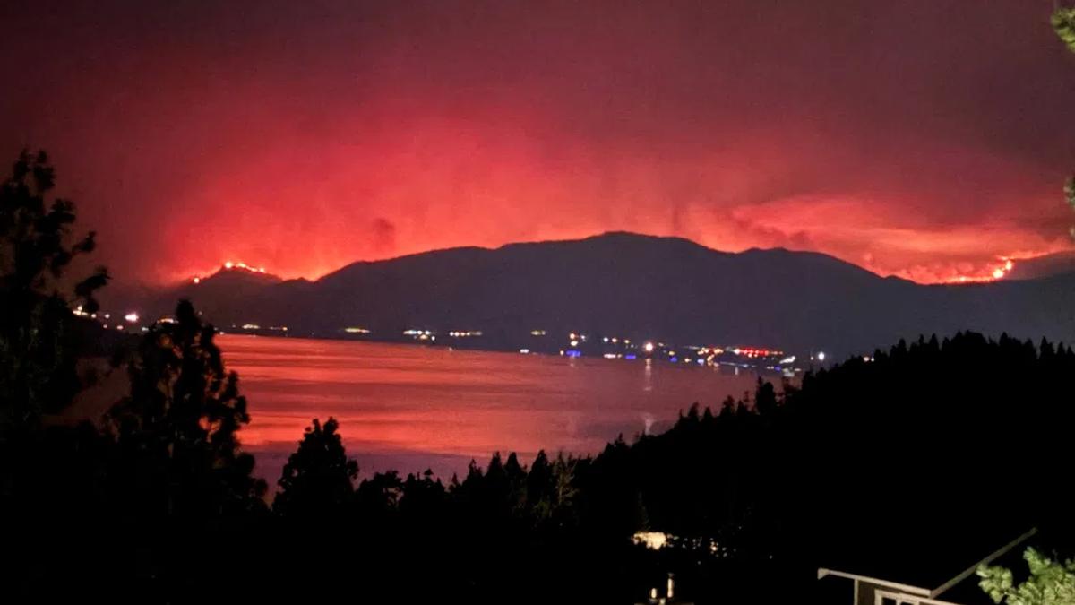 Canada's Wildfire Crisis: A Test of Federal Support