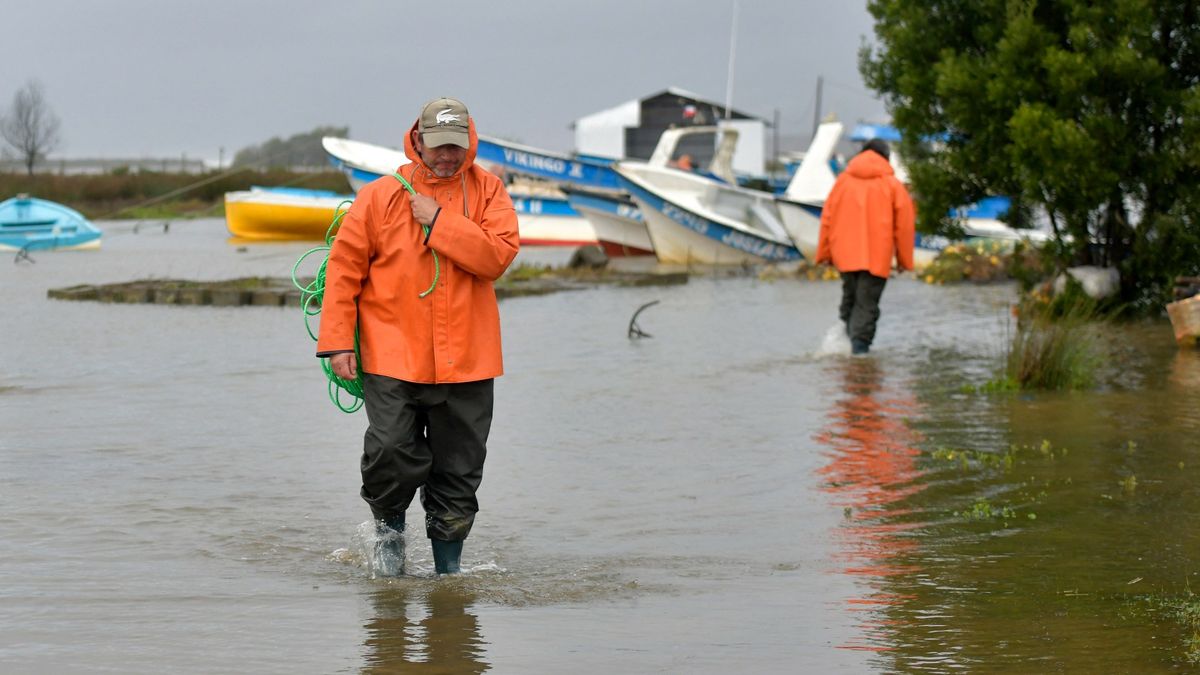 Chile Floods Expose Vulnerabilities in Kast's Early Presidency