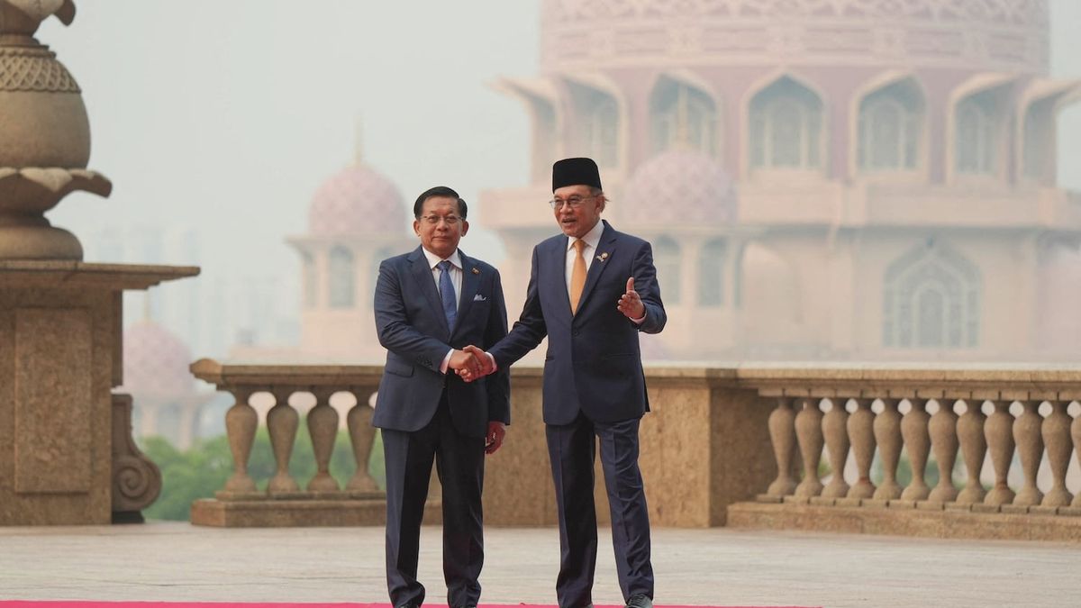 A Handshake for the Junta: Myanmar's Neighbors Prioritize Deals Over Democracy
