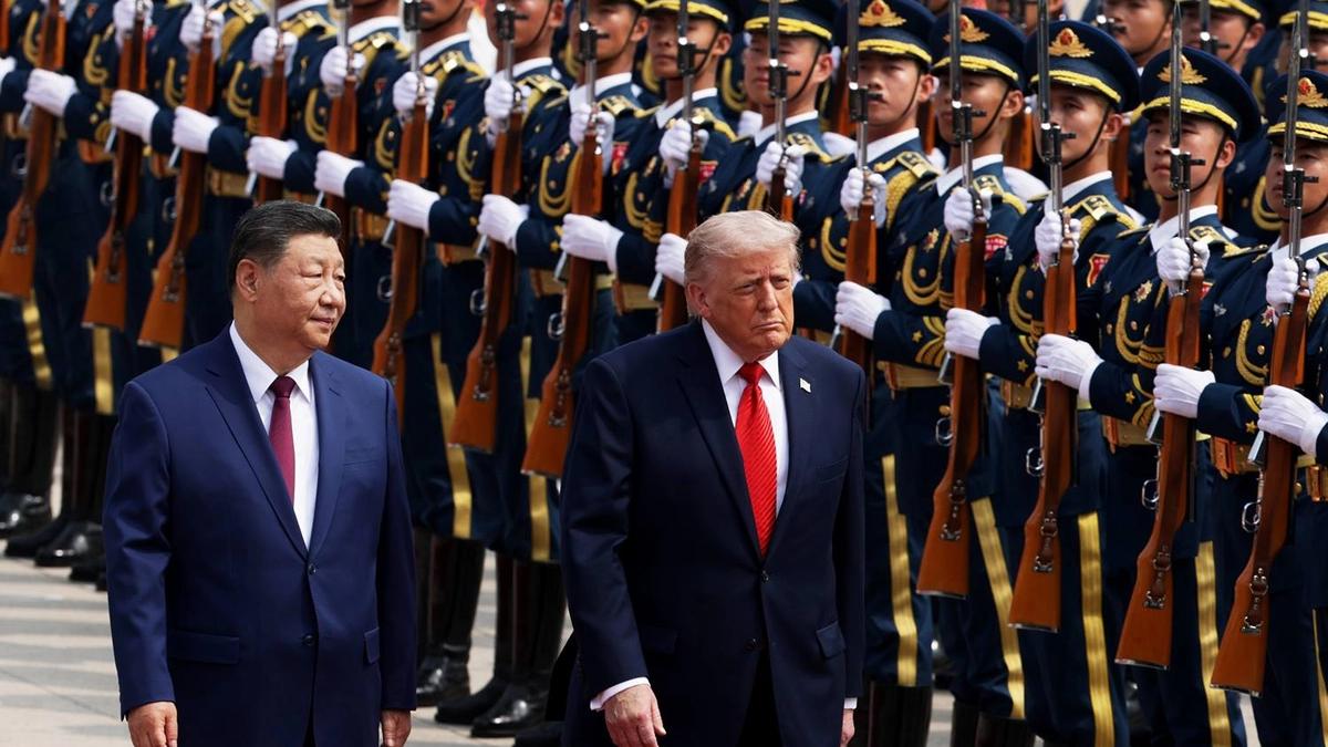 U.S. Senator's Taiwan Visit Reaffirms Commitment Amidst Shifting Presidential Stance and Geopolitical Tensions