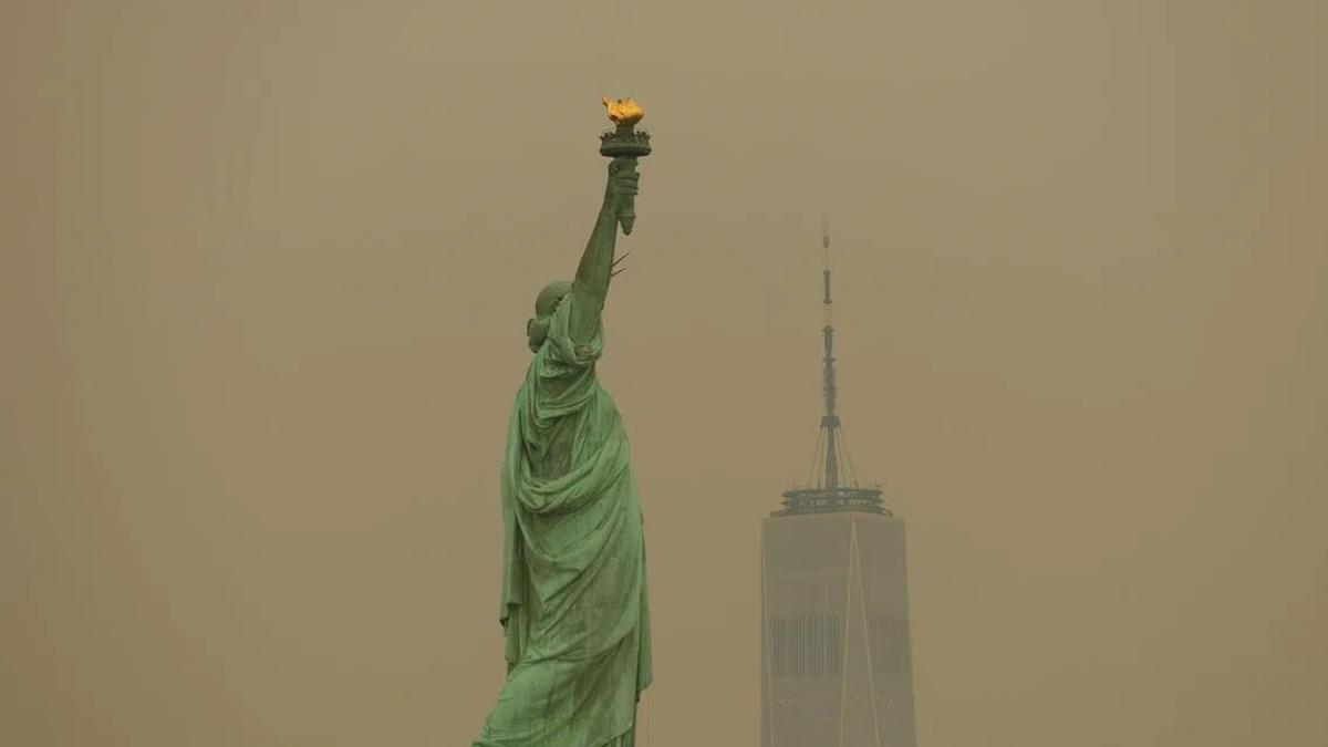 Canadian Wildfire Smoke Blankets New York Ahead of World Cup Final: Regional Implications and Future Consequences