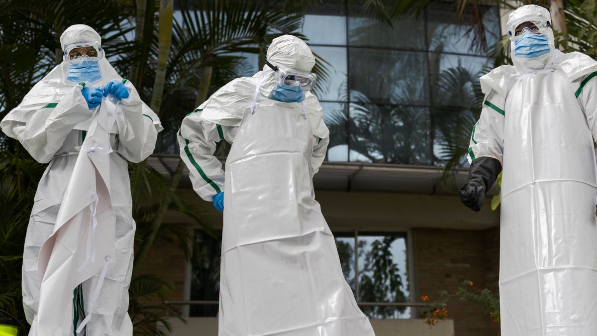 When Borders Blur: Families, Diplomats and the New Ebola Wave