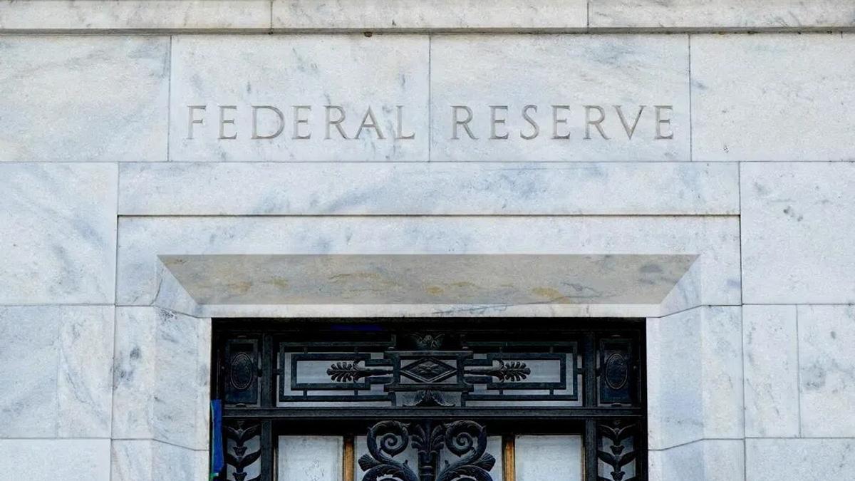 Former Fed Adviser's China Secrets Case Exposes US Vulnerabilities