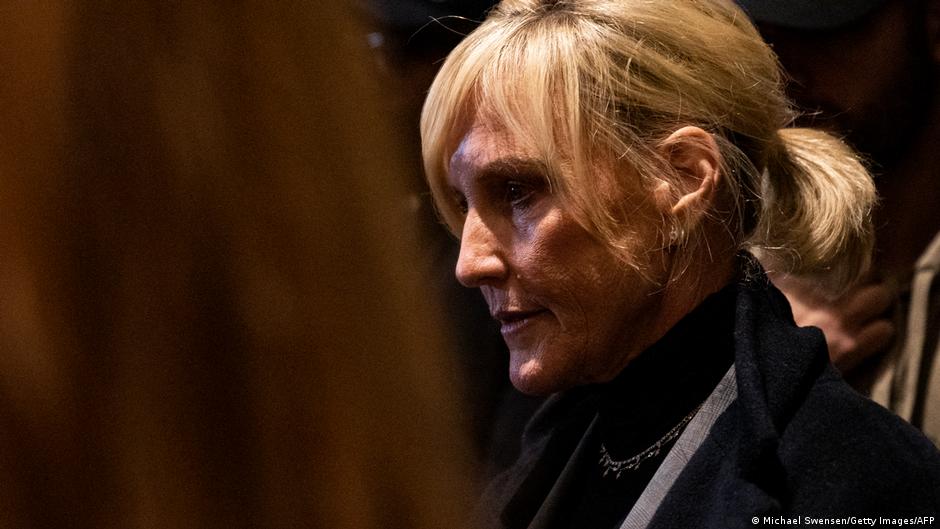 Data Center Boom Sparks Global Resistance: Erin Brockovich's Crusade