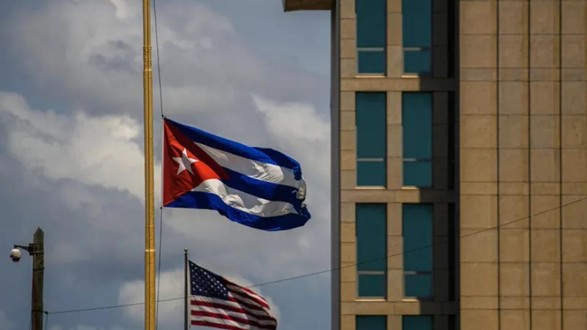 Trump Says No More Venezuelan Oil for Cuba, Urges Havana to Strike Deal with US