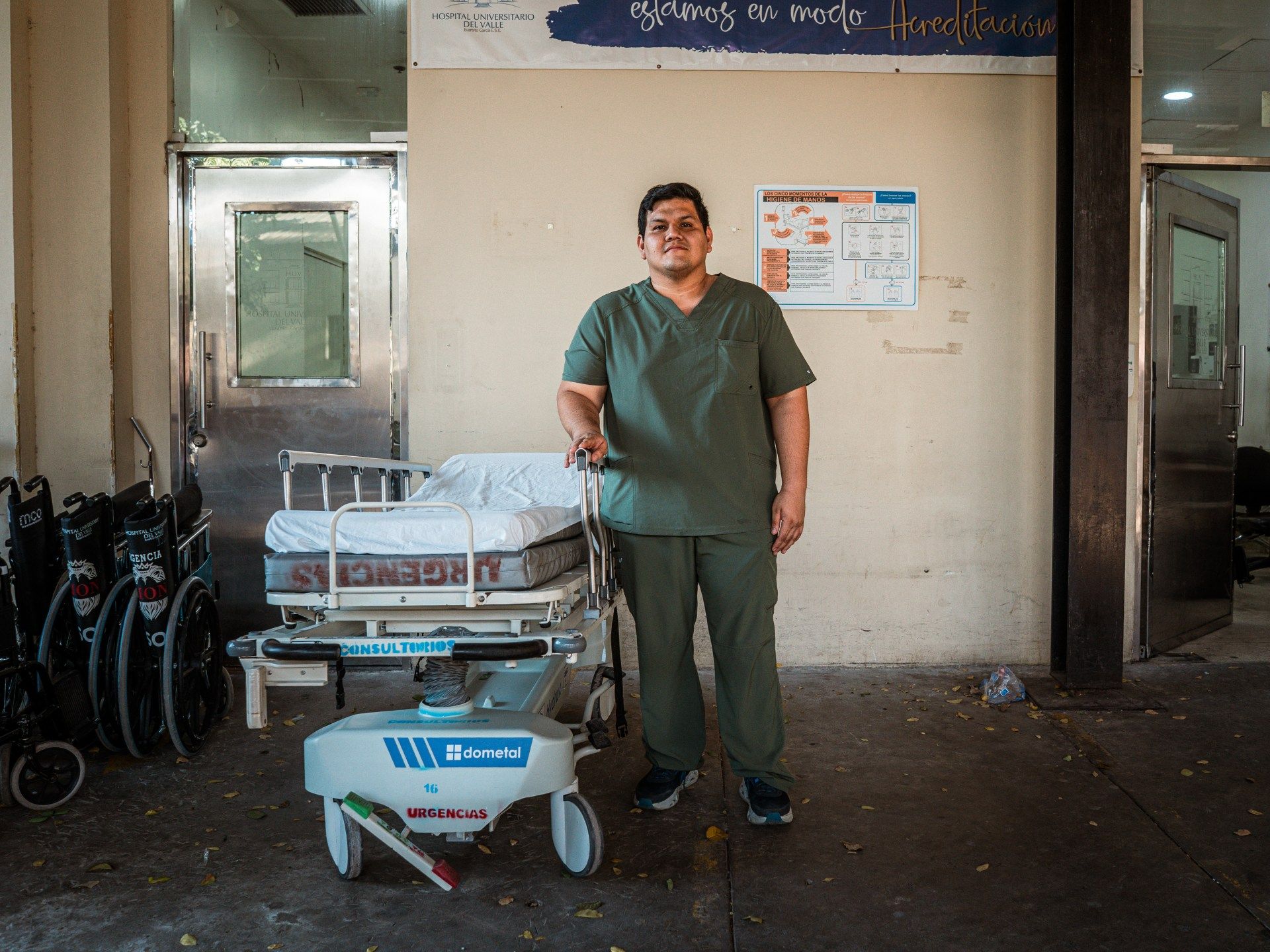 Earthquake Exposes Cracks in Colombia's Healthcare System