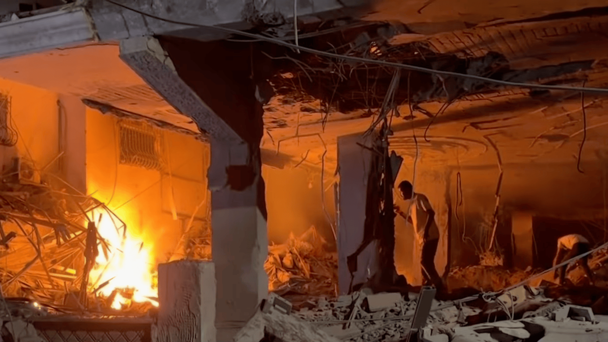 Midnight Bombs Over Remal: Families Wake to Rubble