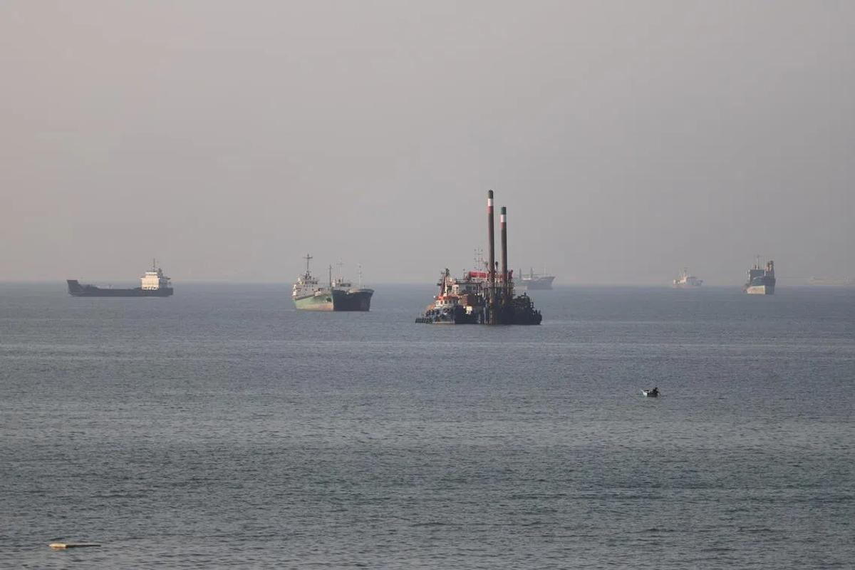 US Navy Capable of Opening Strait of Hormuz, But Allies and Diplomacy Required