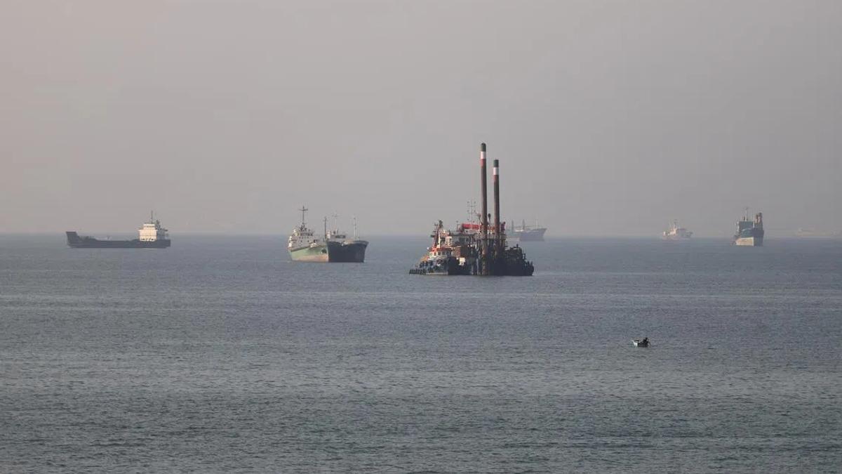 US Navy Capable of Opening Strait of Hormuz, But Allies and Diplomacy Required