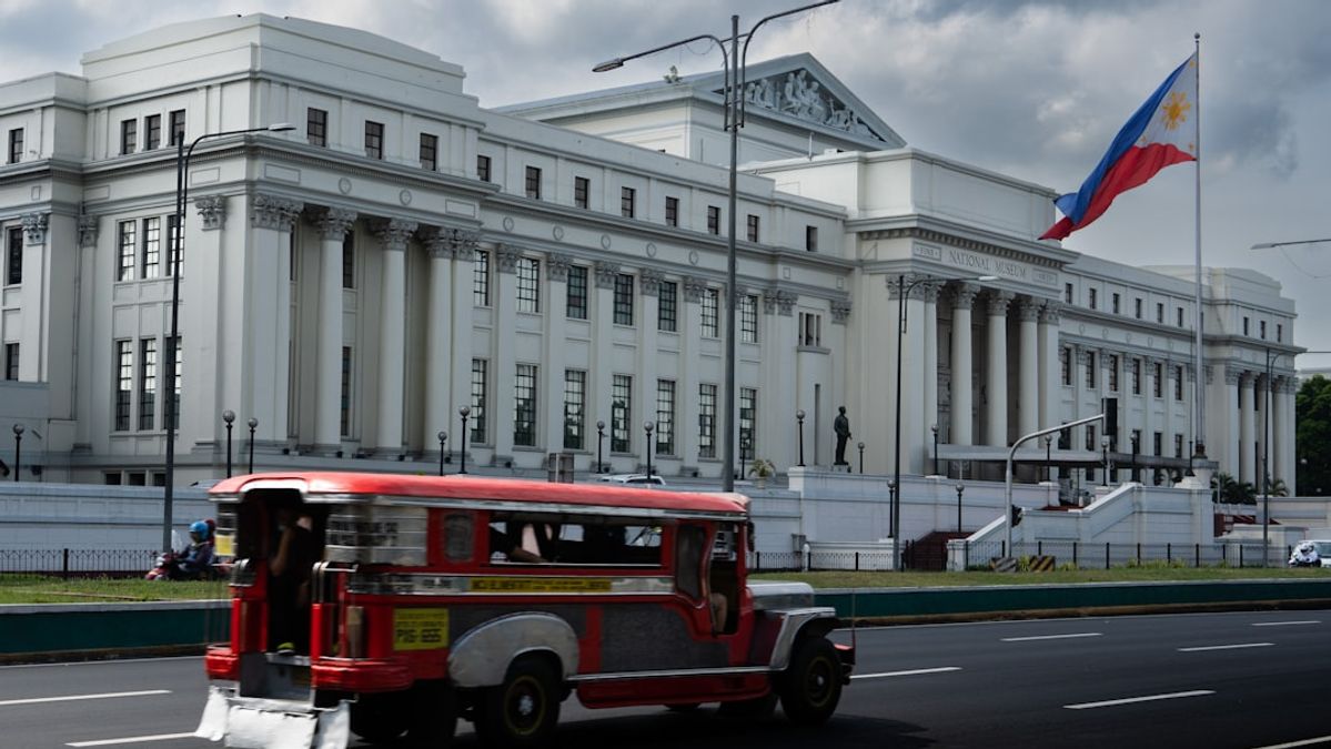 Building Collapse in Philippines Highlights Systemic Infrastructure Challenges and Governance Concerns