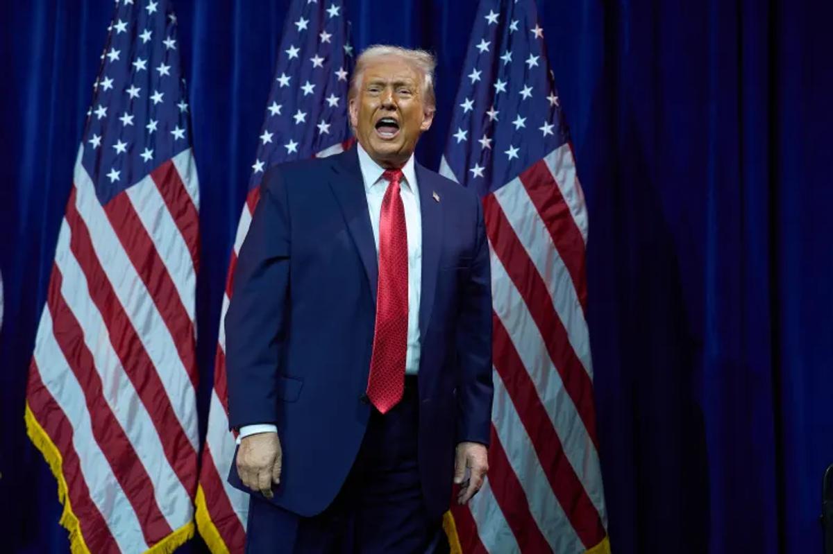 Trump says Venezuela will hand over up to 50 million barrels of oil to the US after Maduro’s removal