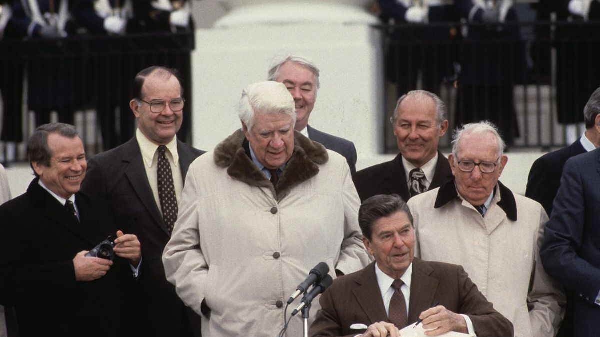 When the Safety Net Was Patched: Inside the 1983 Social Security Deal
