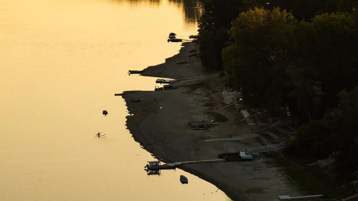 Hungary's Danube Dilemma: When Climate Change Hits Home