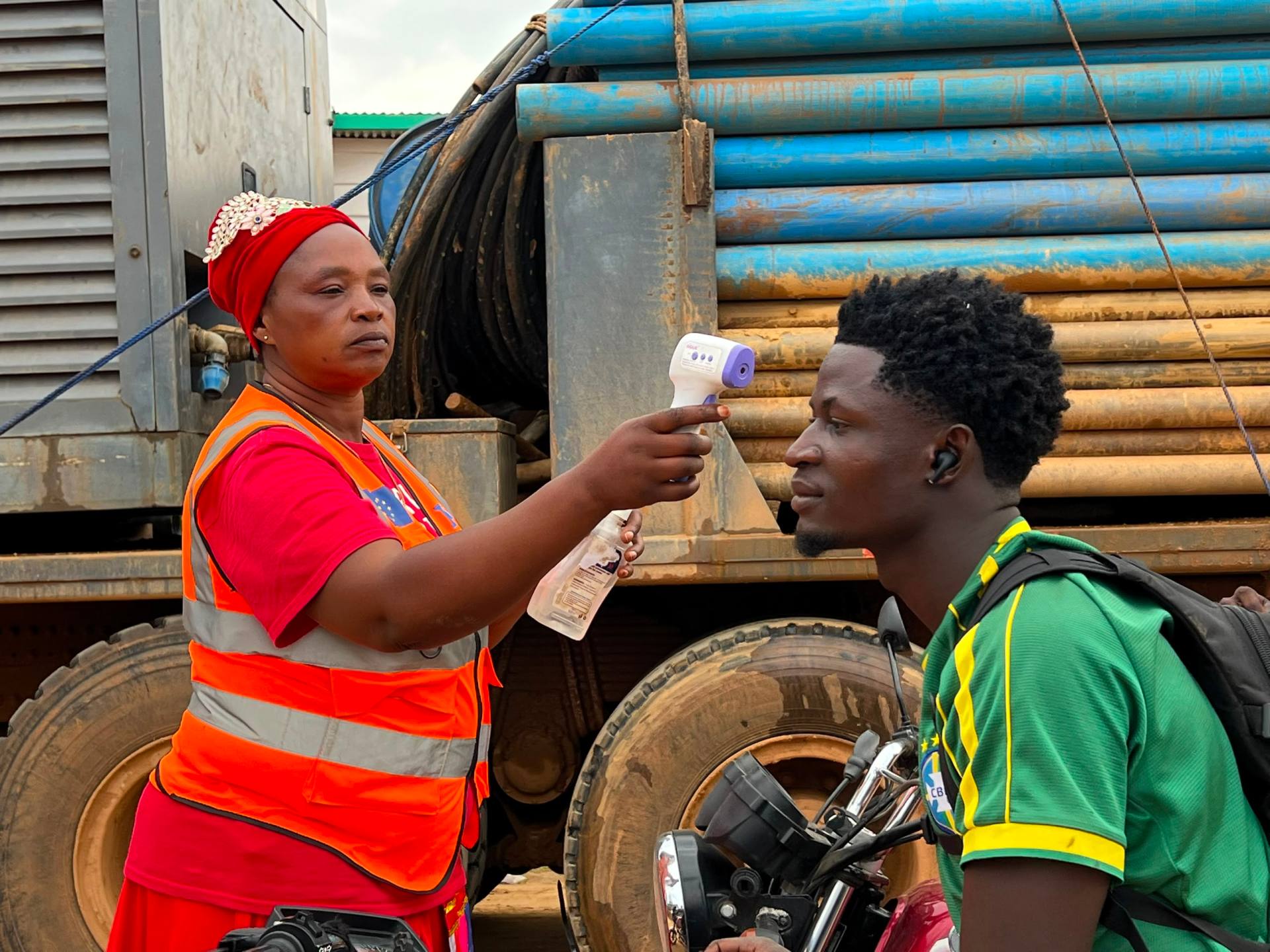 The Thin Line Between Humans and Gorillas: Ebola in the DRC
