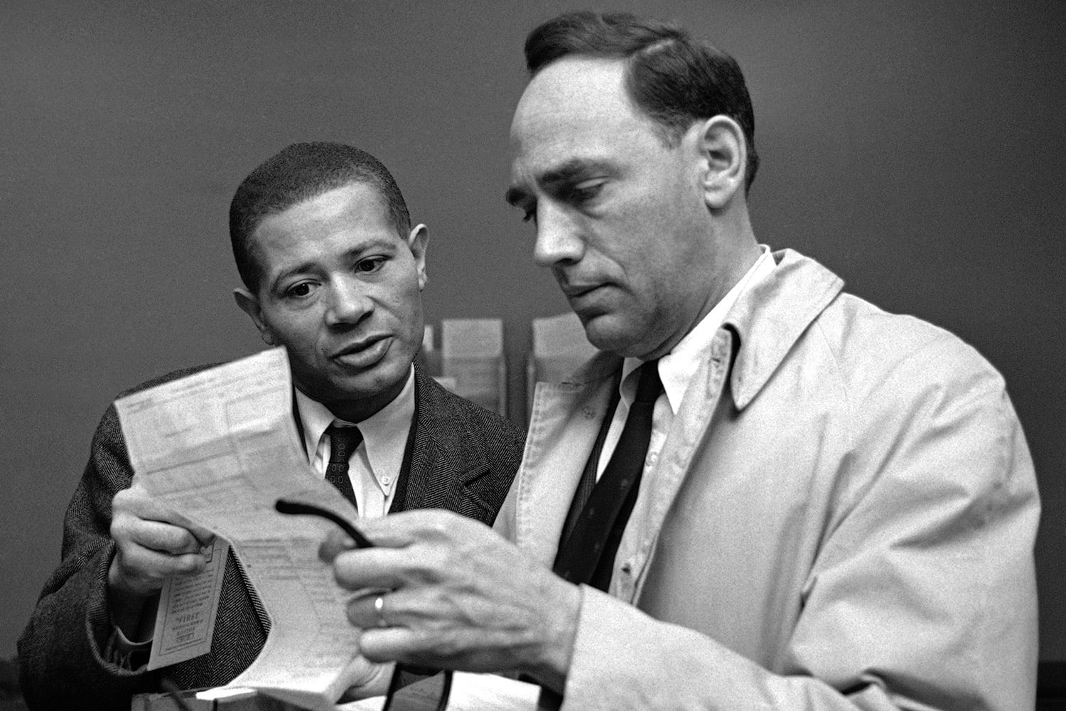 The Reporter Who Defied a Ban, and the Unseen Hand Still Shaping American Dissent