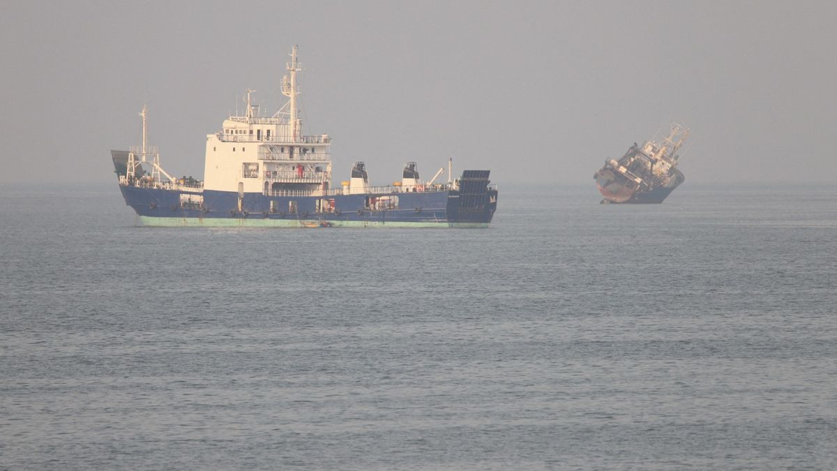 The Strait of Hormuz: A Waterway of Power and Leverage
