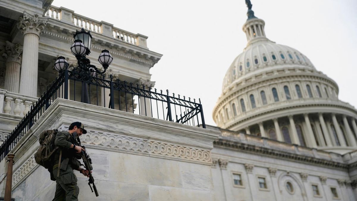 US House Passes Bill in Support of Ukraine, Sanctions Russia Amid Escalating Conflict