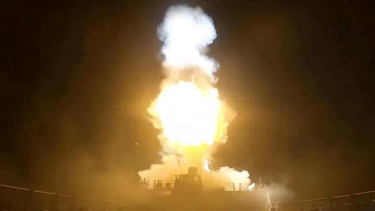 Strait of Hormuz Tensions Escalate: A Geopolitical Flashpoint