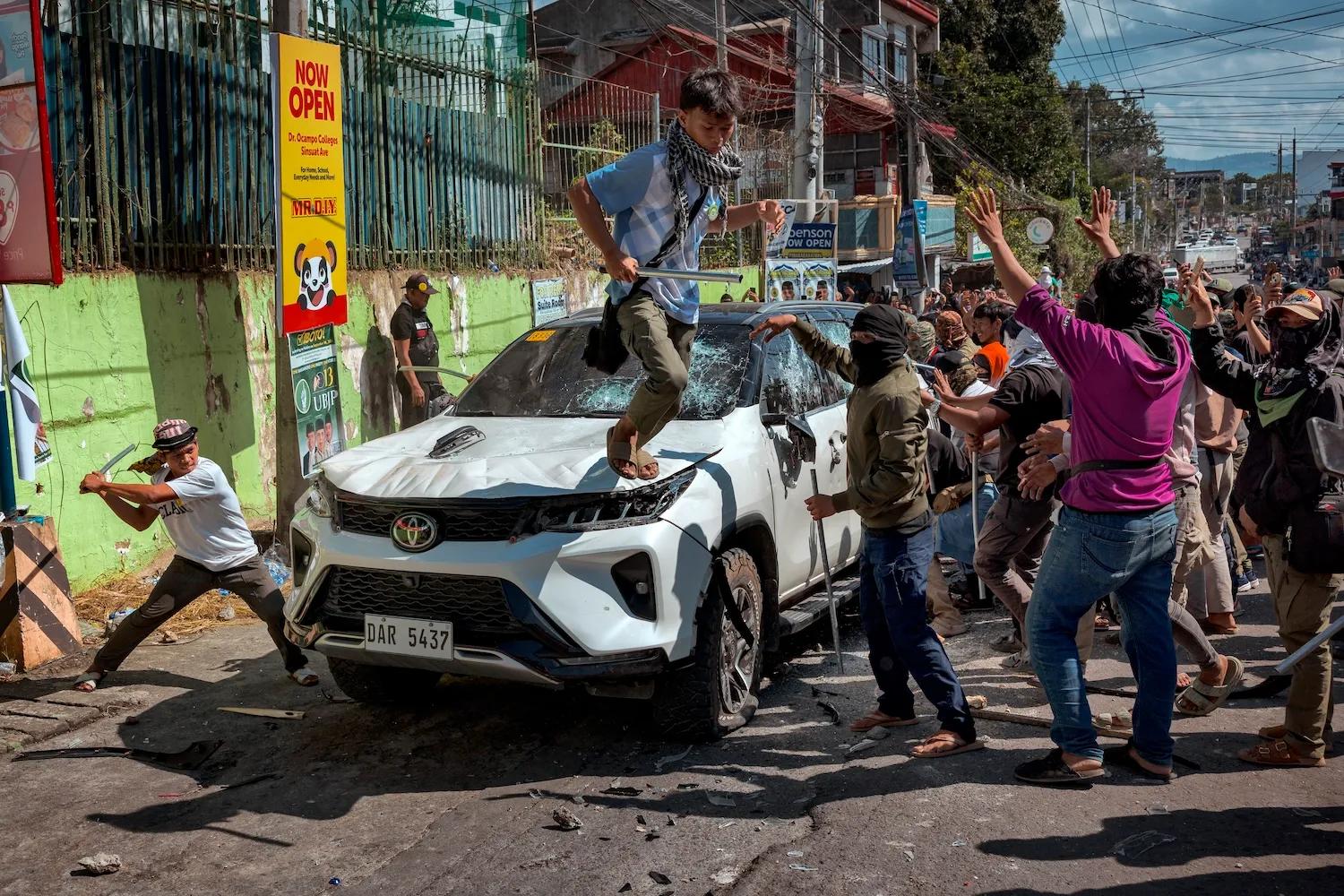 Mindanao's Election: The Price of Peace, The Shadow of Old Wars