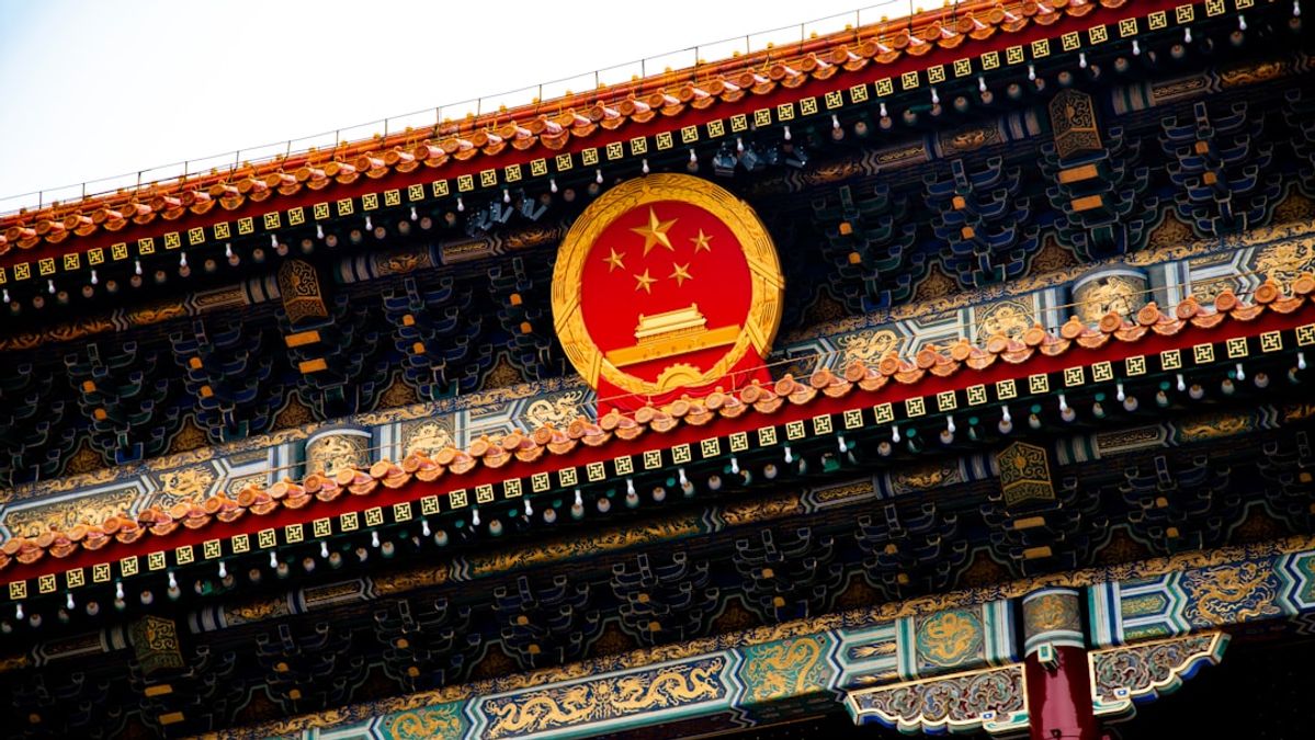 China's Diplomatic Rise: Xi Jinping's Balancing Act