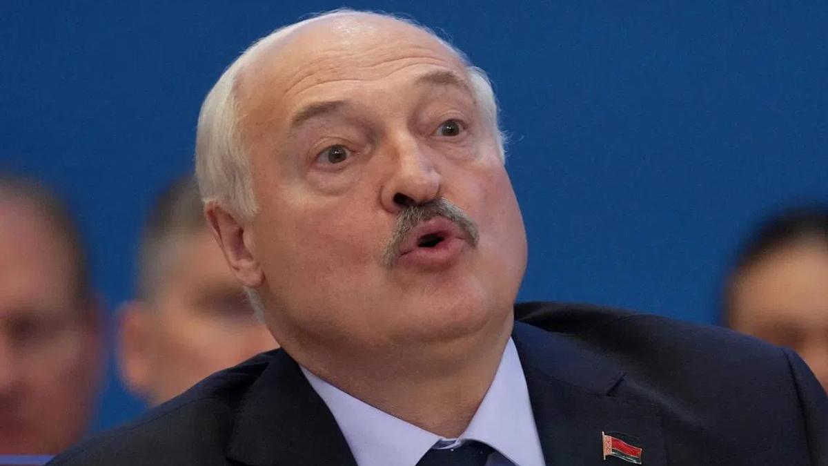 Belarus' Lukashenko Faces Possible War Crimes Charges in Ukraine