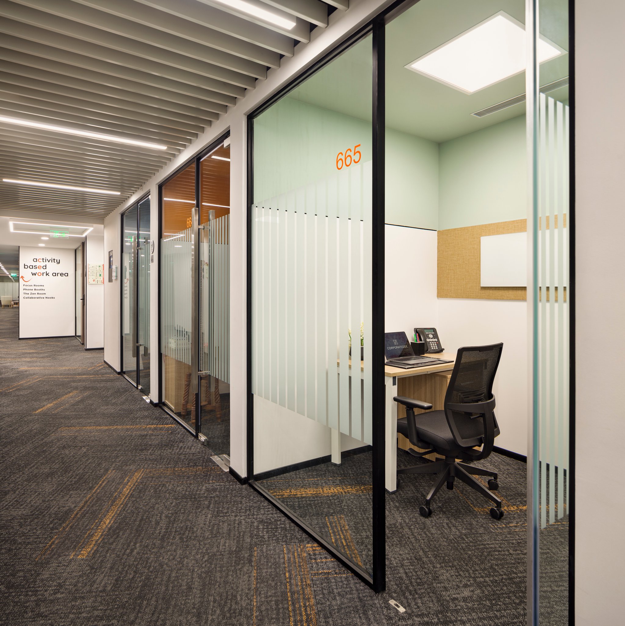 Dedicated Desk — Two Horizon Centre