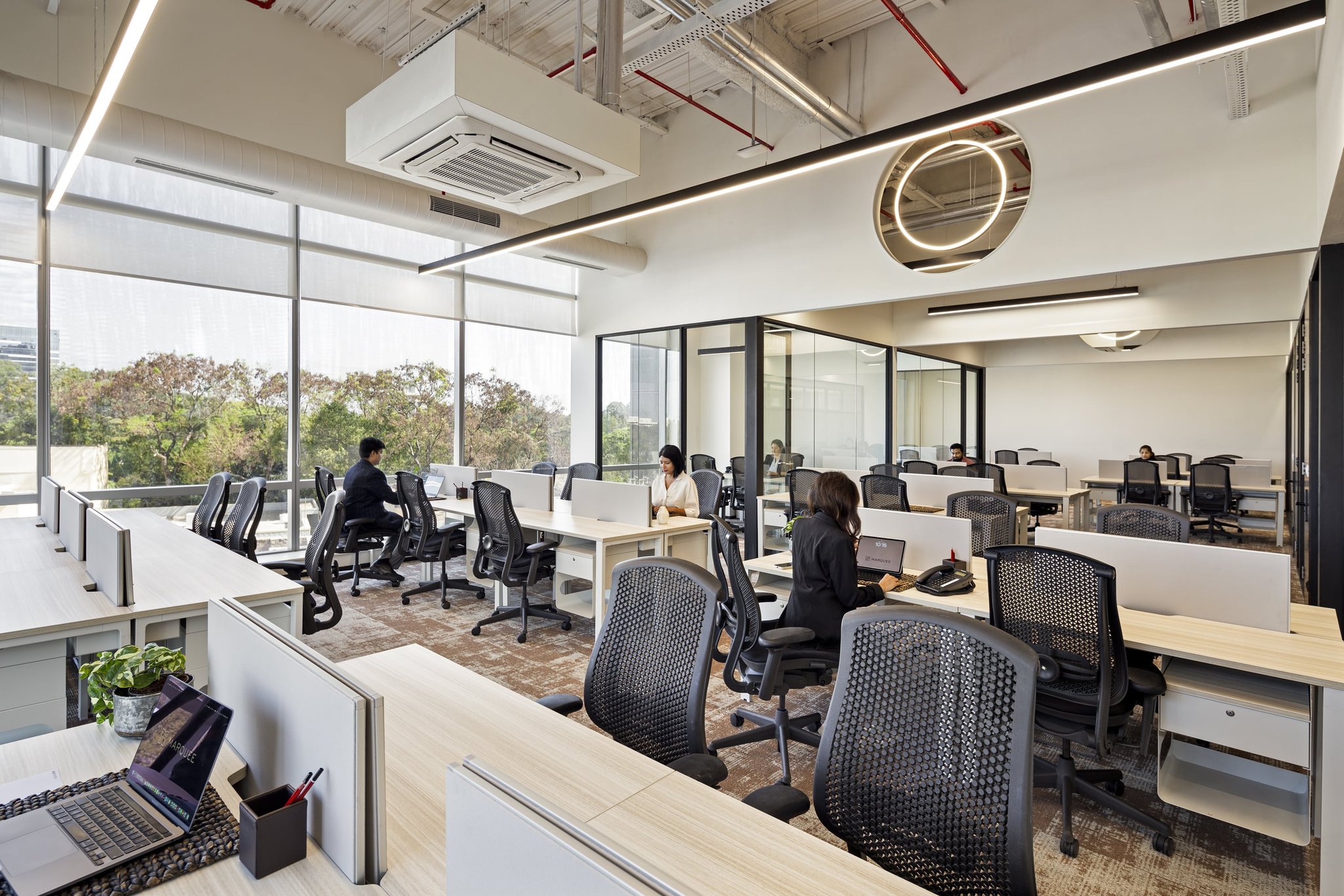 Coworking: How to Benefit from a Shared Office Space