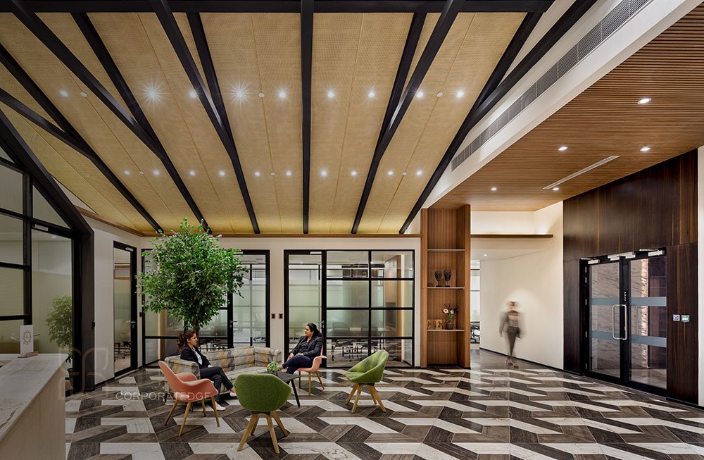 Shared Office vs. Serviced Office: Which One is Right for Your Business in Bengaluru?