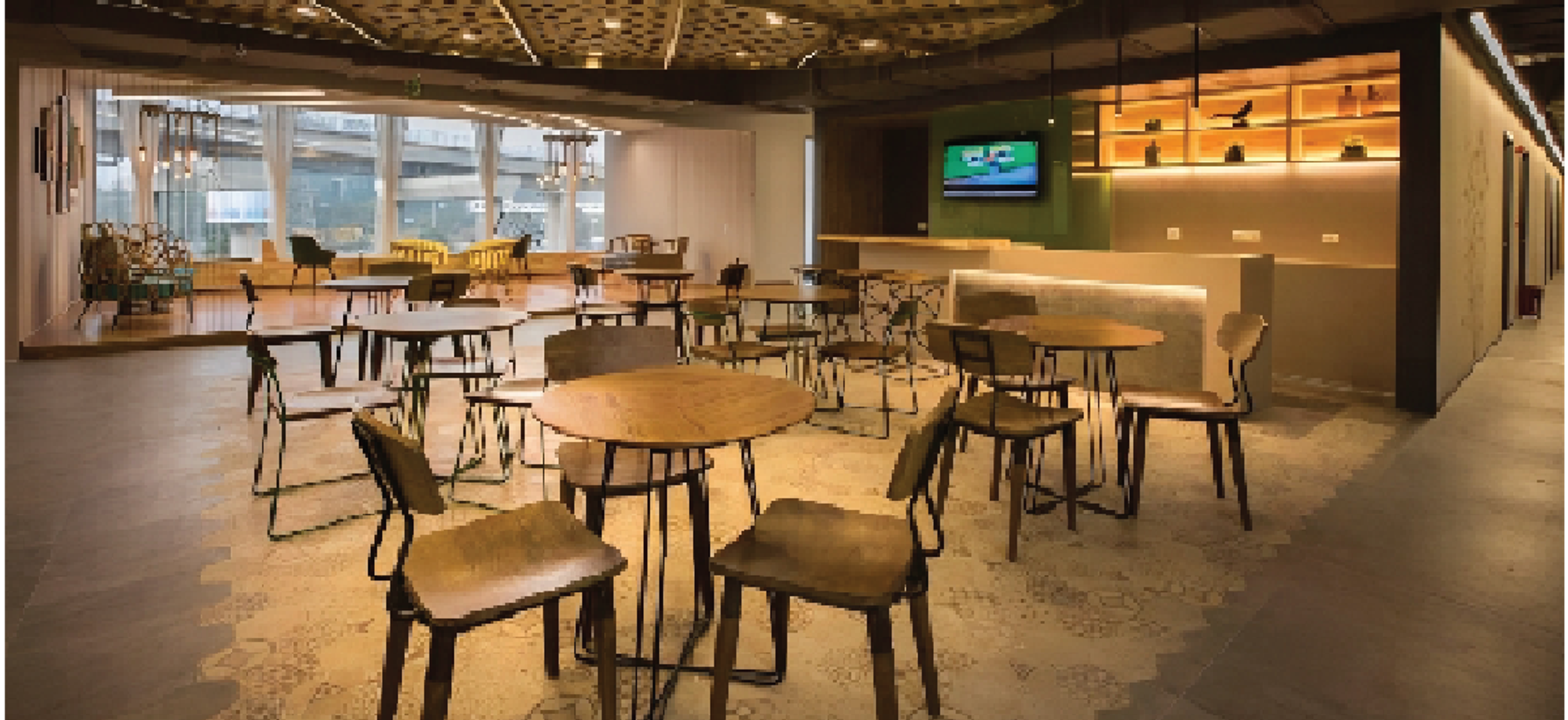 Coffee Shops to Cutting-Edge: Finding Best Meeting Place in Cyber City