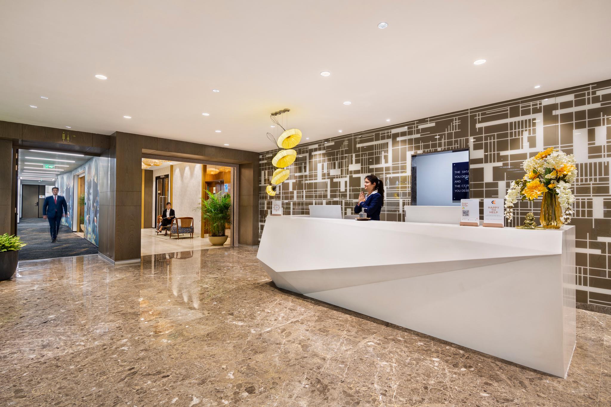 Arrival & Concierge — Two Horizon Centre