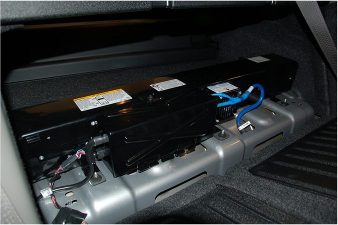 2009 Saturn Aura battery pack and wiring