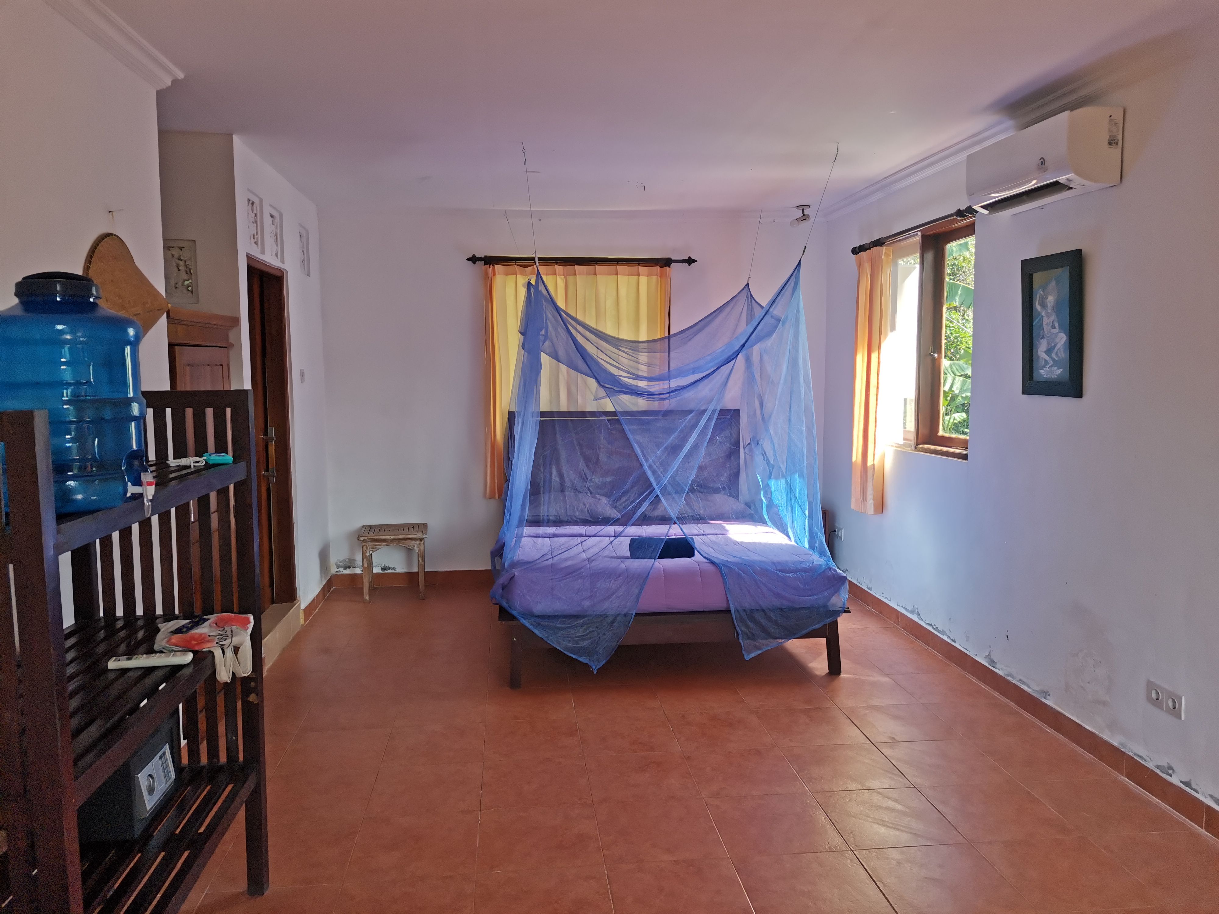 Images of standard rooms options