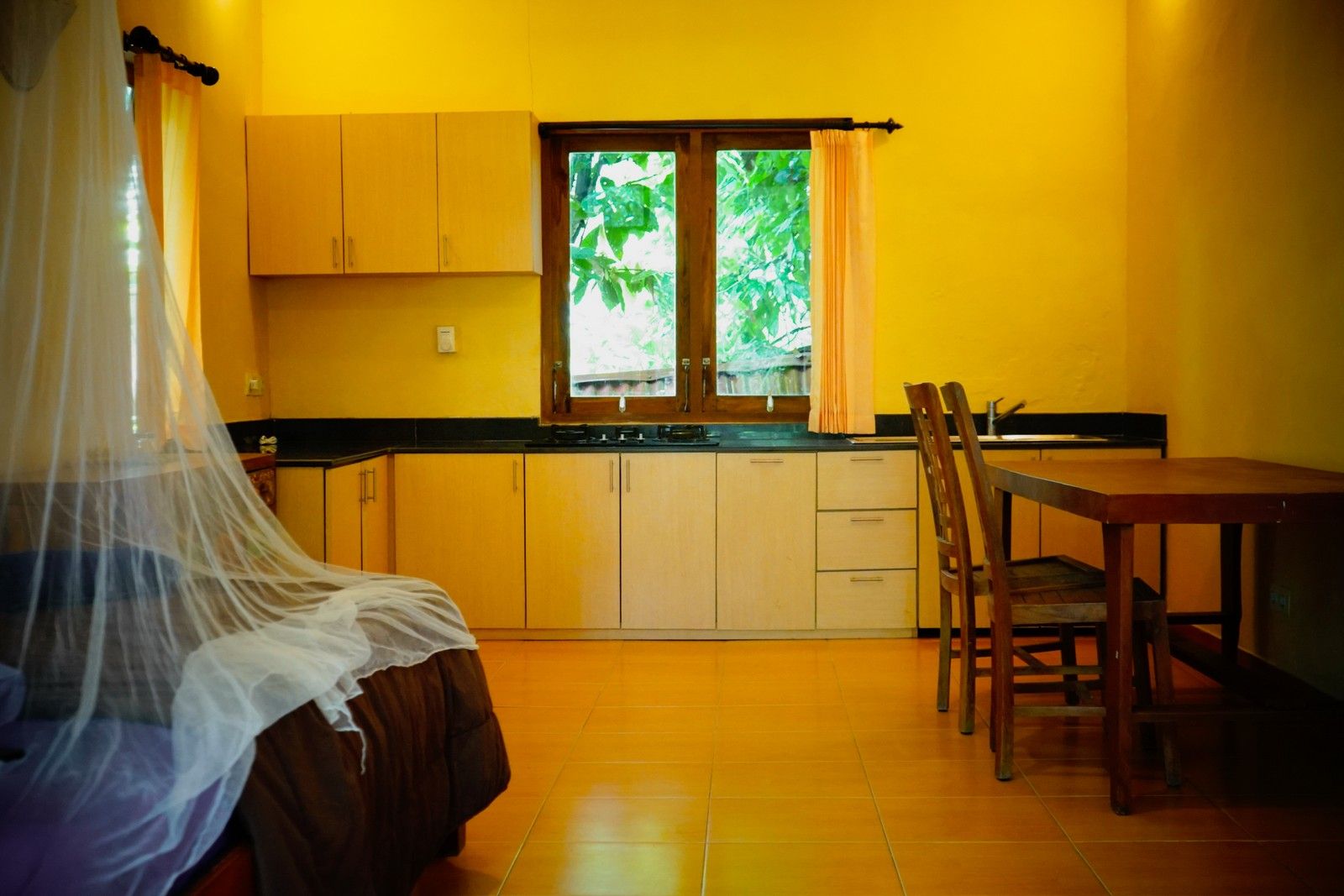 Images of standard rooms options