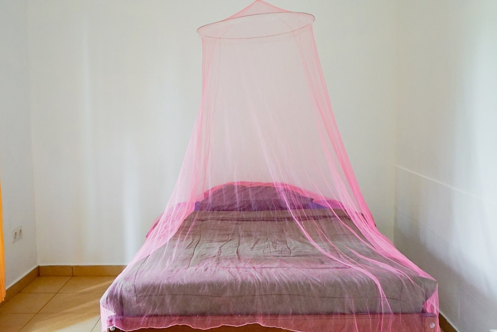 Images of budget rooms options