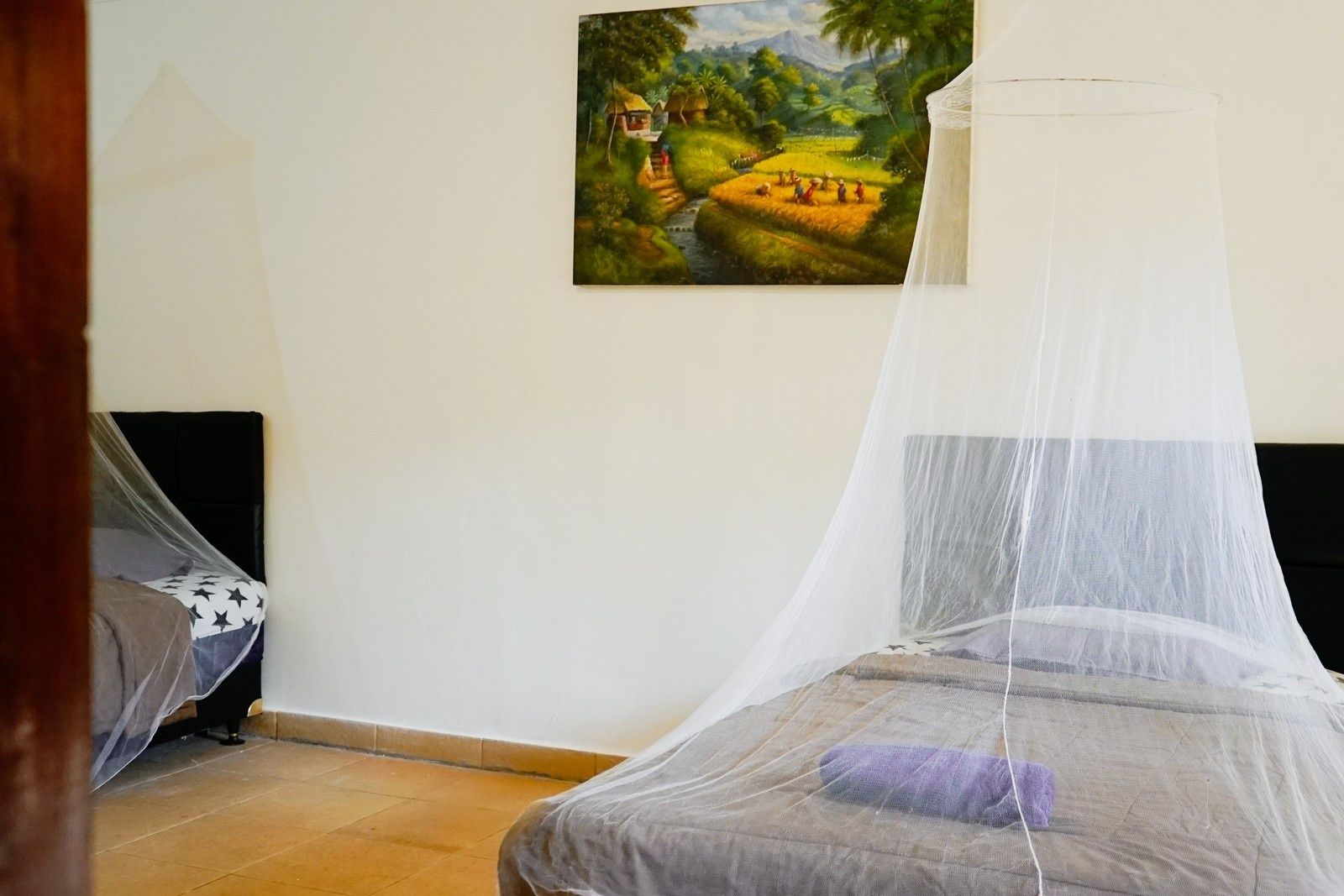 Images of budget rooms options