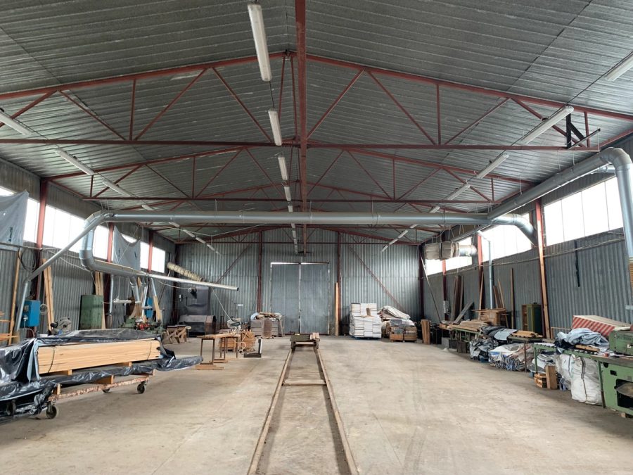 2.0-hectare industrial land property with buildings for sale! — 2