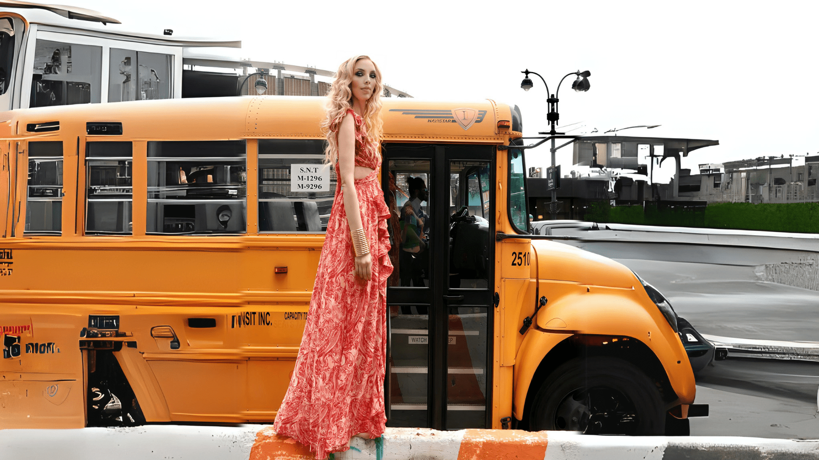 Simonetta Lein on Balancing Personal Projects and Philanthropy Amid Challenges