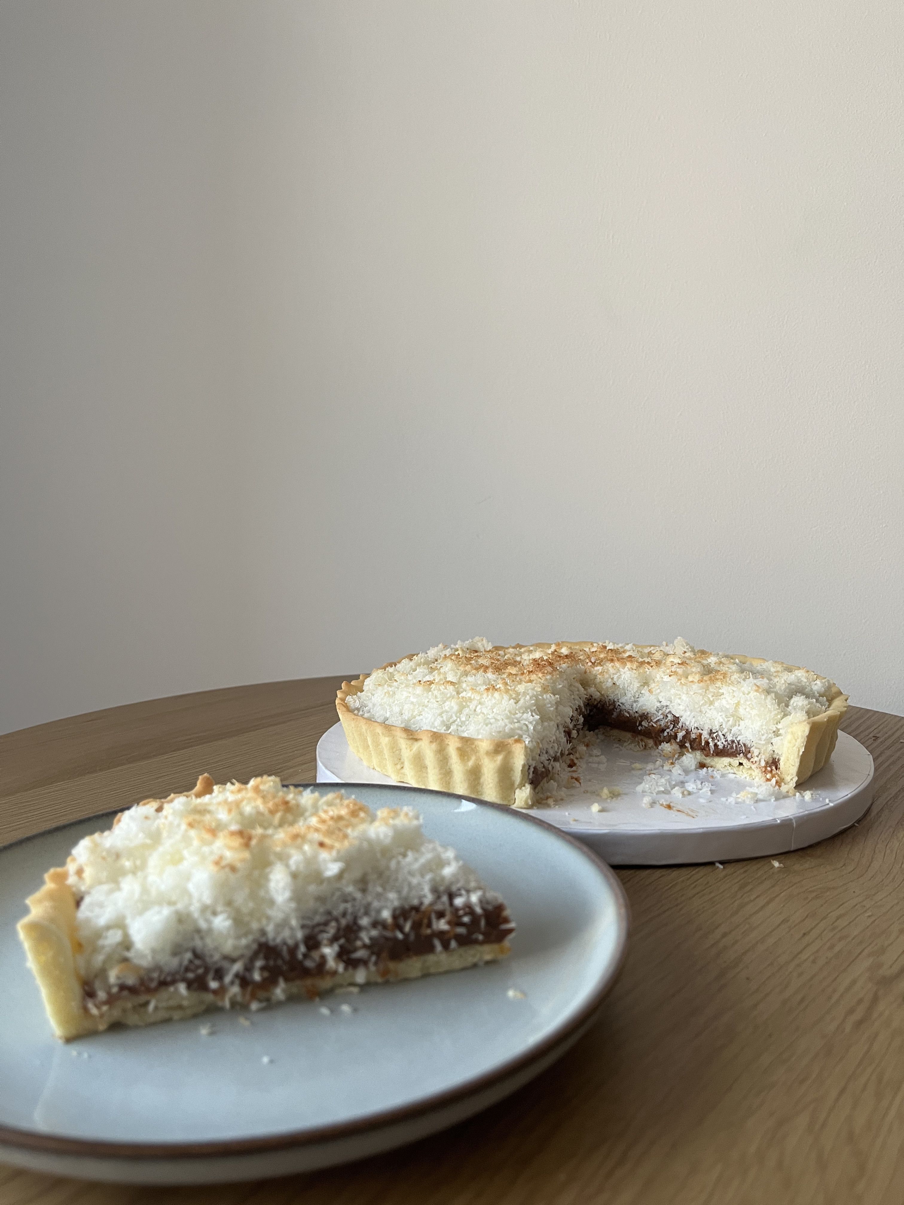 Tarta de coco y dulce de leche