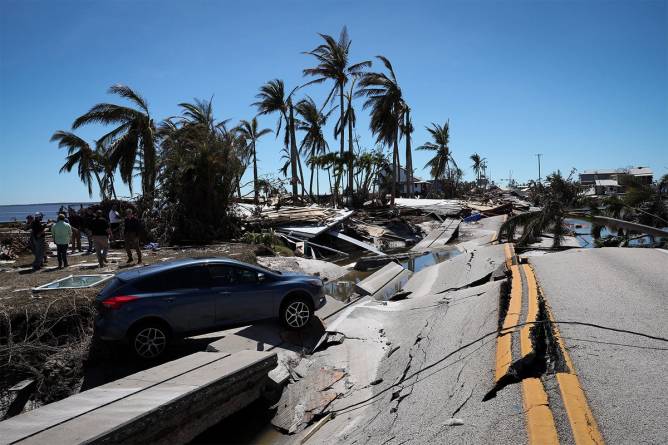 Wreckage in the wake of Hurricane Ian in Florida