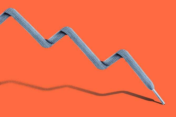 A line graph made with a shoelace