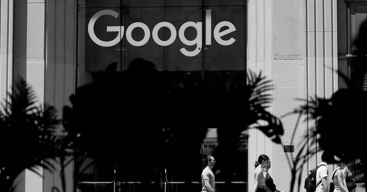 Google workers demand abortion data privacy