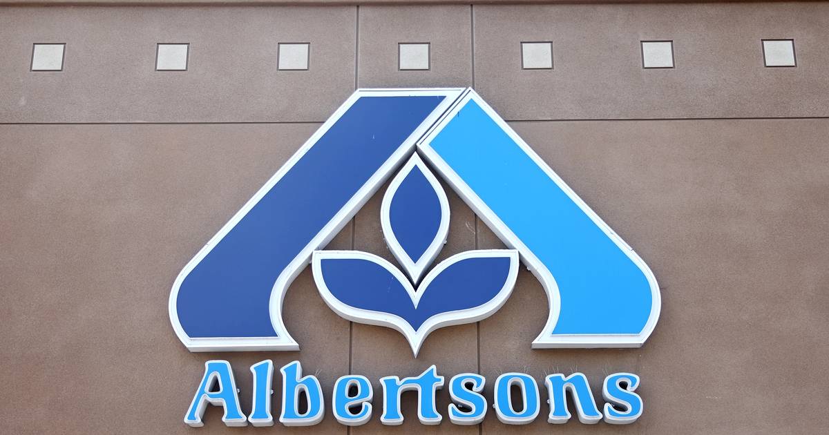 Albertsons to pilot in-store digital ad displays