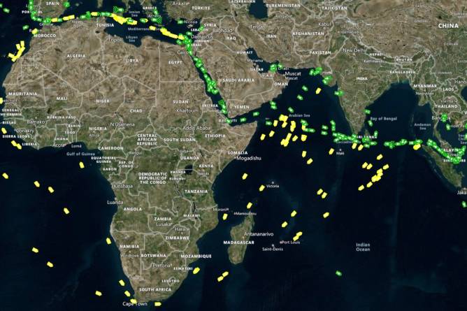 A map tracking ships in and around the Red Sea