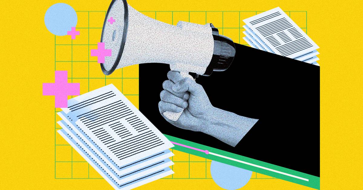 Gen Z and millennial workers are confused about open enrollment—and they don’t know they can turn to HR for help